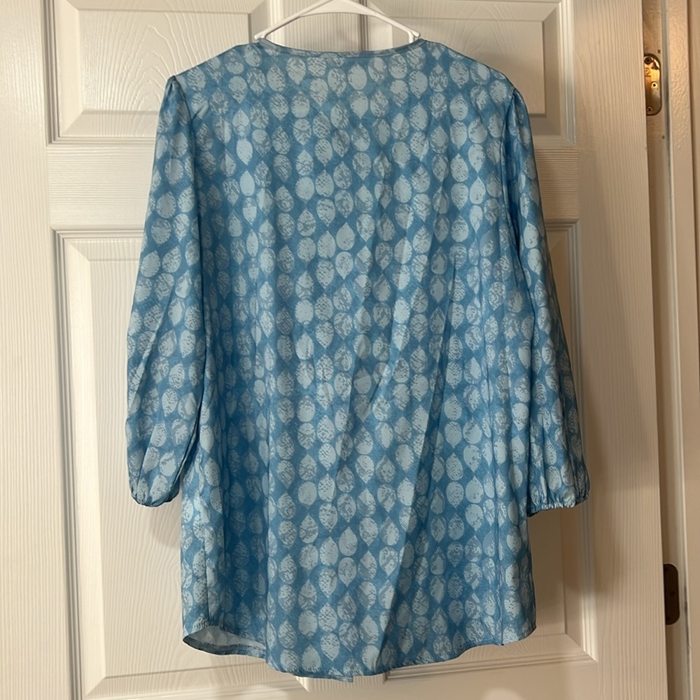 Women’s top size M - Picture 2 of 3
